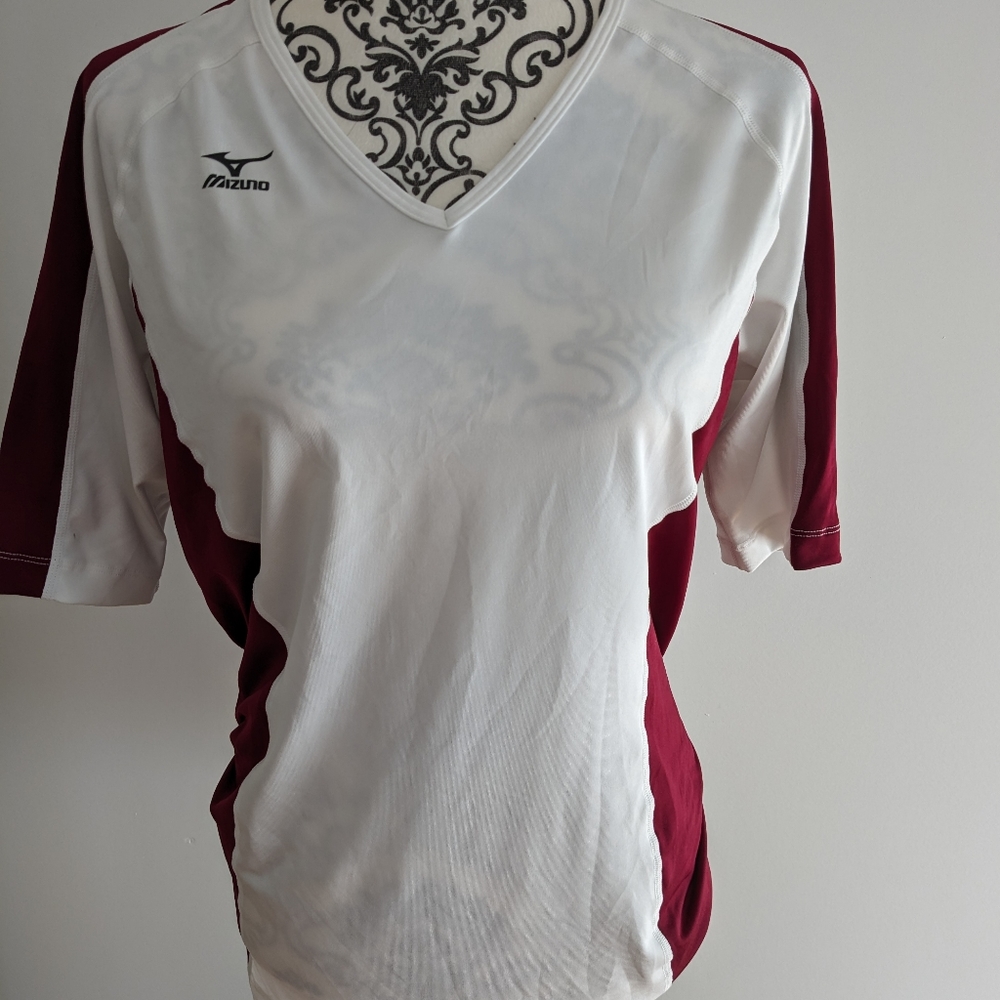 Mizuno NWT shirt